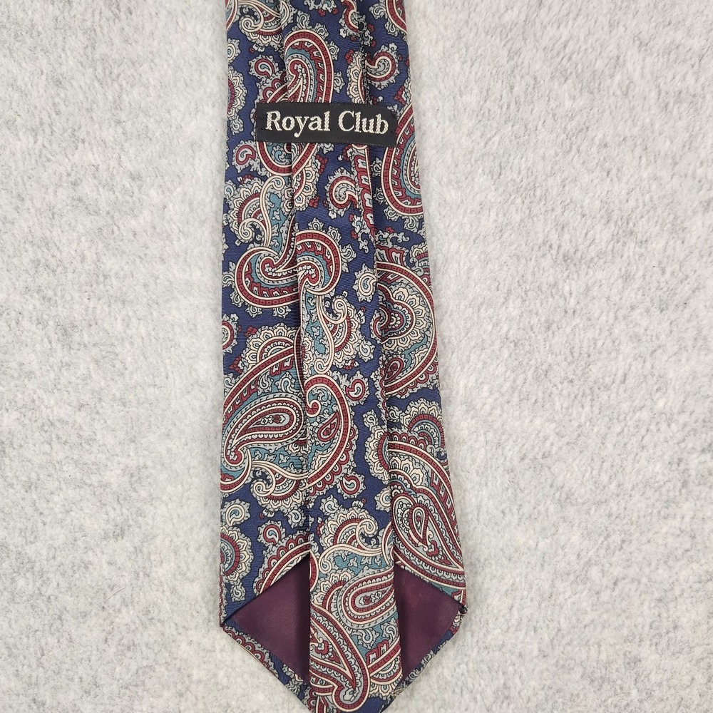 Royal Club Mens Silk Tie Blue Red Paisley Made in USA‎ Italian Silk 4"